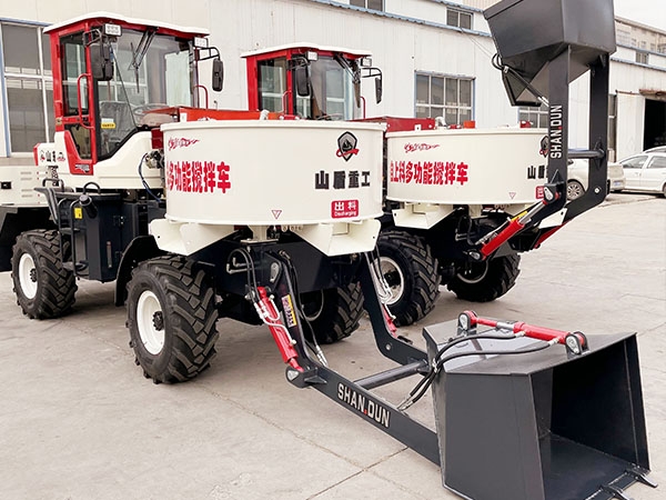 How to choose the capacity of the automatic feeding flat mixer?